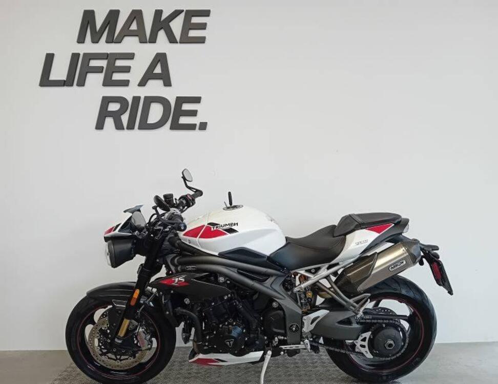 Triumph Speed Triple 1050 RS (2018 - 20) (2)