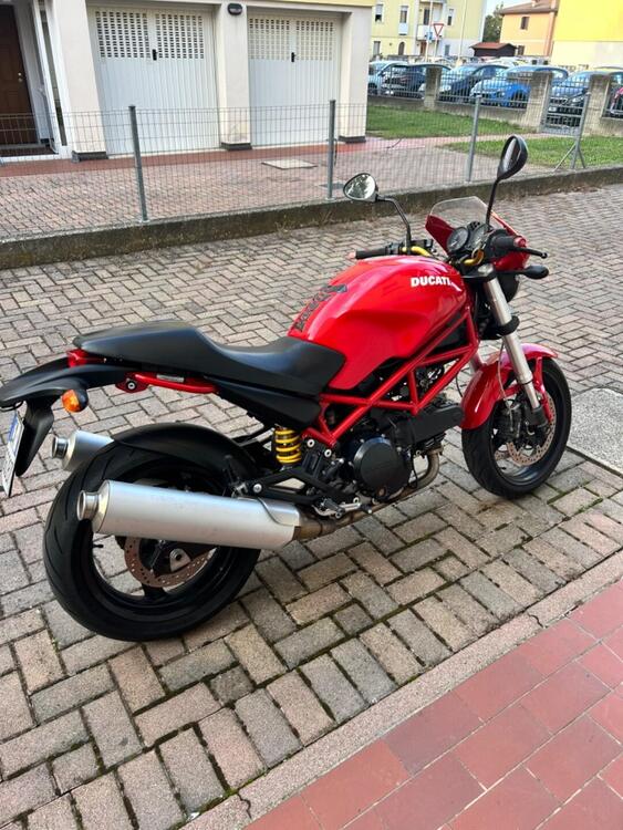 Ducati Monster 695 (2006 - 08) (2)