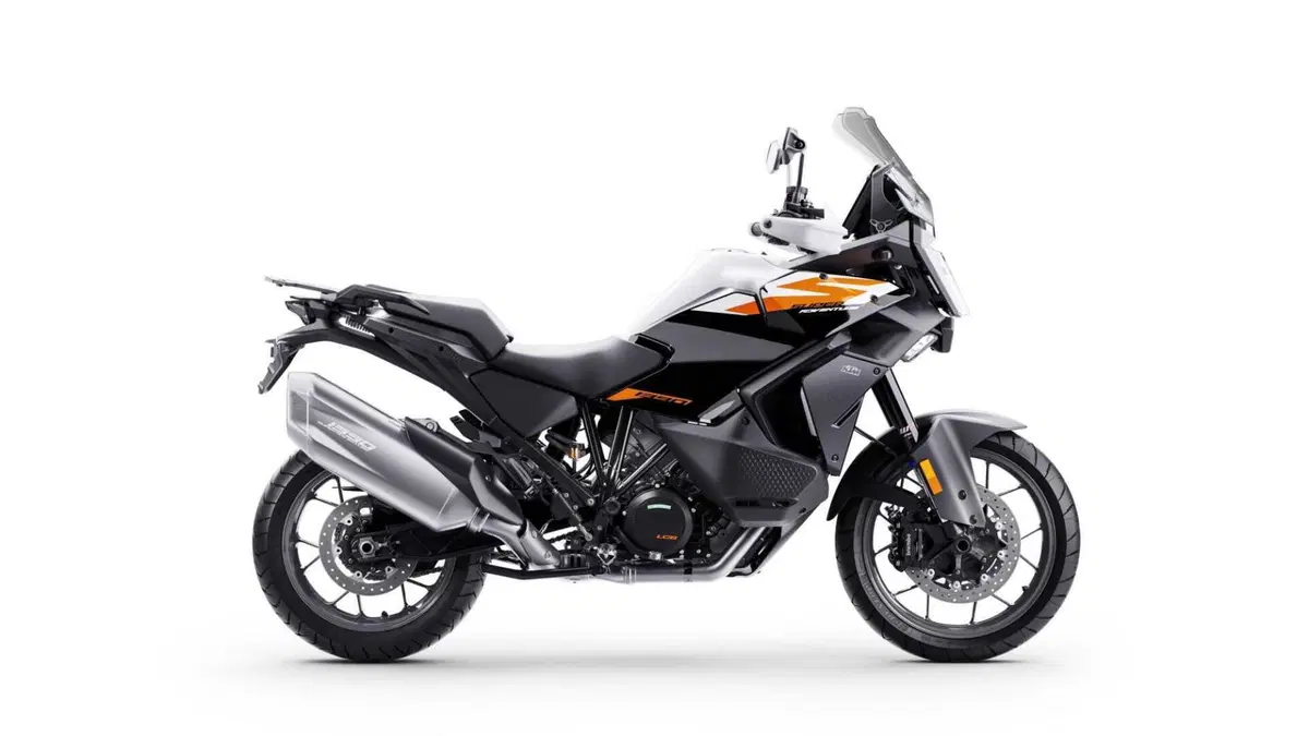 KTM 1390 Super Adventure 1390 Super Adventure S EVO (2026) (8)