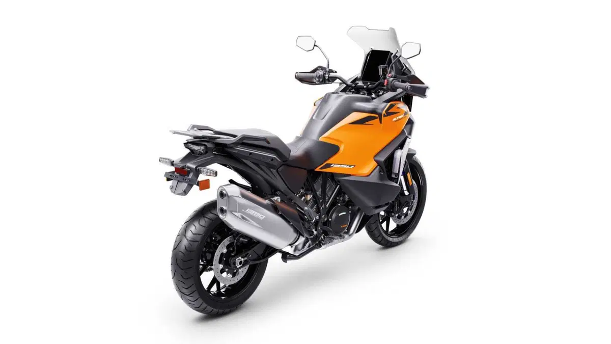 KTM 1390 Super Adventure 1390 Super Adventure S EVO (2026) (3)