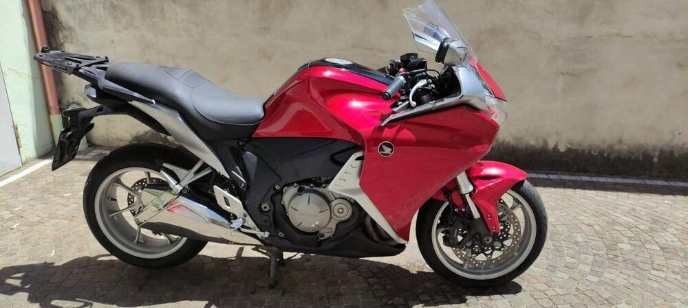 Honda VFR 1200 F ABS (2009 - 16)