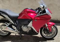 Honda VFR 1200 F ABS (2009 - 16) usata