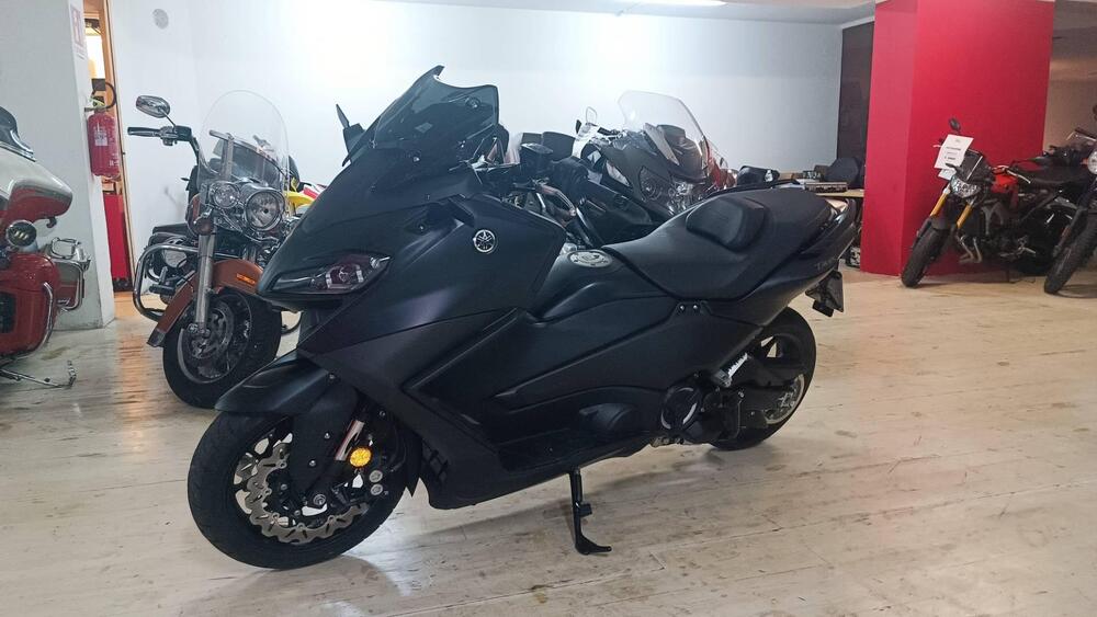 Yamaha T-Max 560 (2022 - 24) (3)