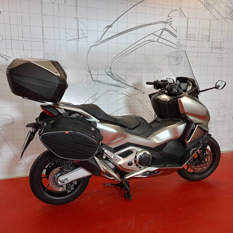 Honda Forza 750 DCT (2021 - 24) (2)