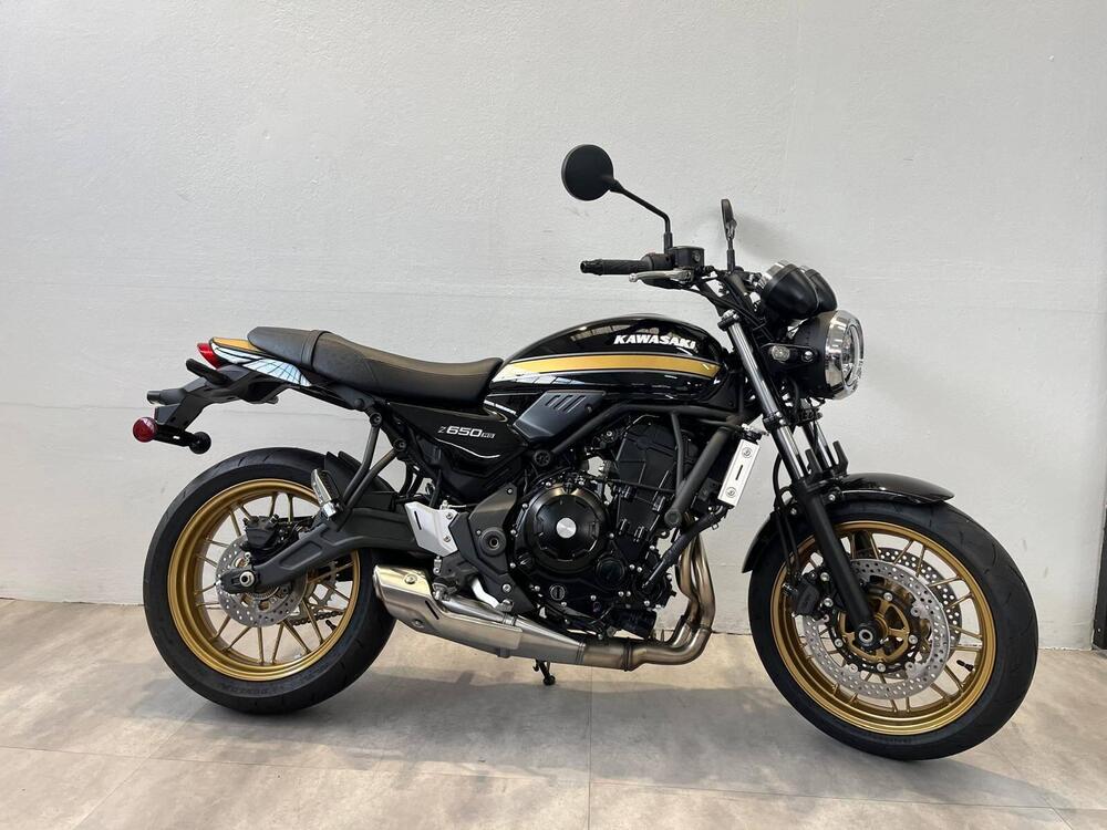 Kawasaki Z 650 RS (2022 - 25)