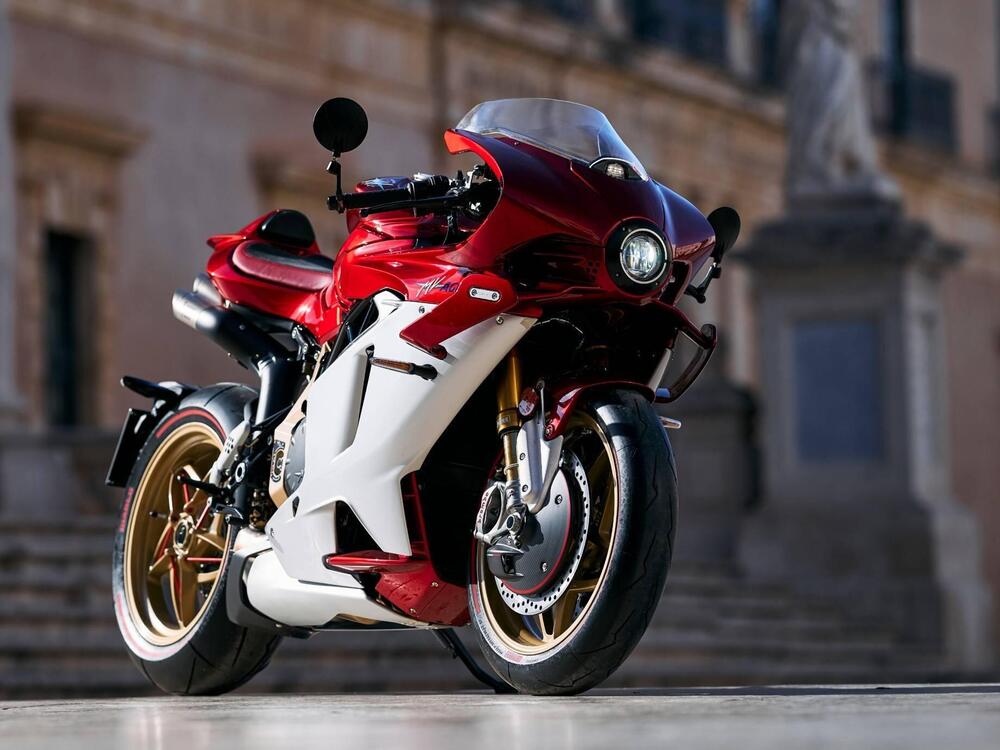 MV Agusta Superveloce 1000 Serie Oro (2024)