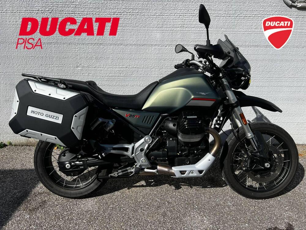 Moto Guzzi V85 TT (2021 - 23)