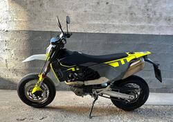 Husqvarna 701 Supermoto (2023 - 24) usata