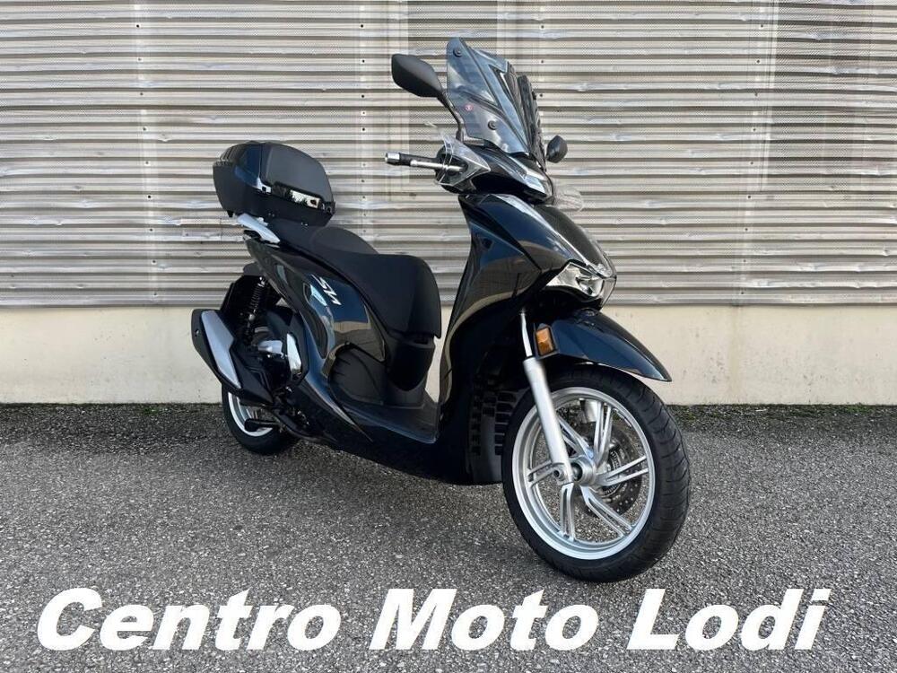 Honda SH 350 (2021 - 24) (2)