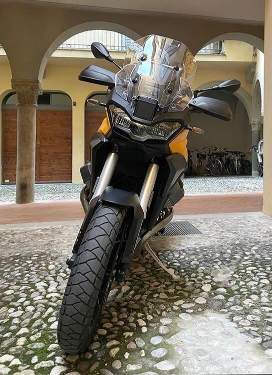 Moto Guzzi Stelvio PFF (2024) (2)