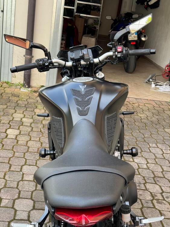 Yamaha MT-09 (2021 - 23) (5)