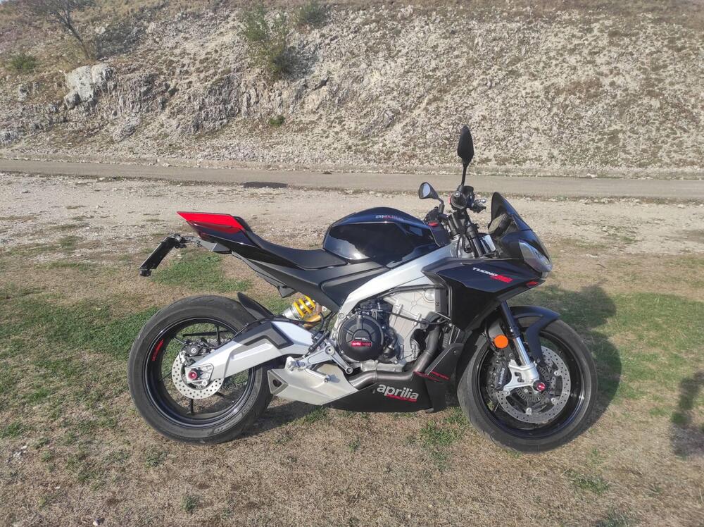 Aprilia Tuono 660 Factory (2022 - 24) (3)