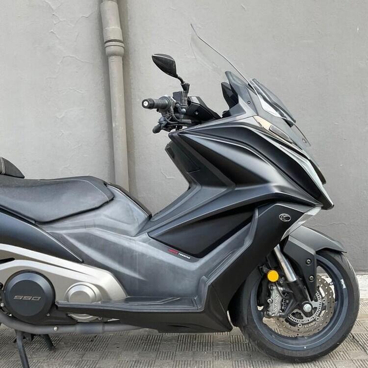 Kymco AK 550 (2017 - 19) (3)