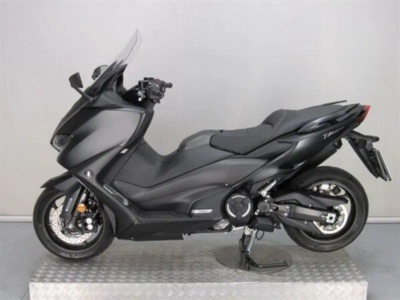 Yamaha T-Max 560 (2020 - 21) (5)