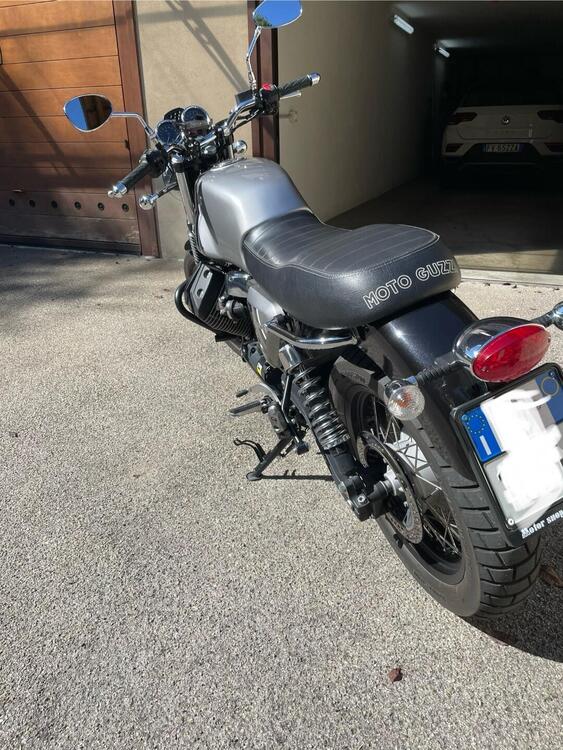 Moto Guzzi V7 Special (2012 - 14) (5)