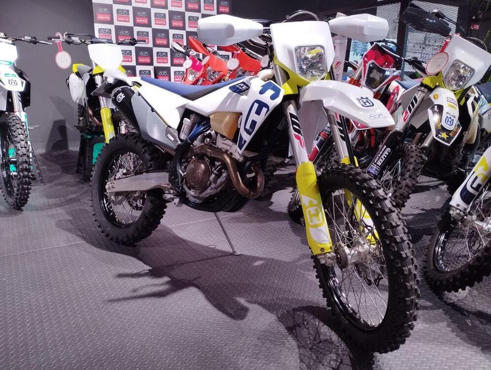 Husqvarna FE 250 (2019) (2)