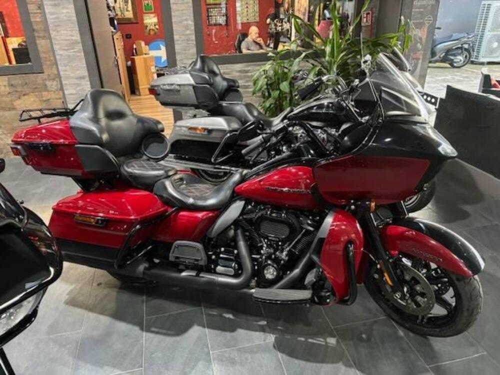 Harley-Davidson 114 Road Glide Limited (2020) - FLTRK (2)