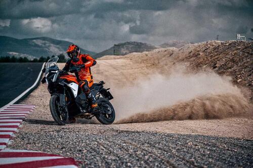 Nuova KTM 1390 Super Adventure S EVO: tutto quello che c'è da sapere [GALLERY] (4)