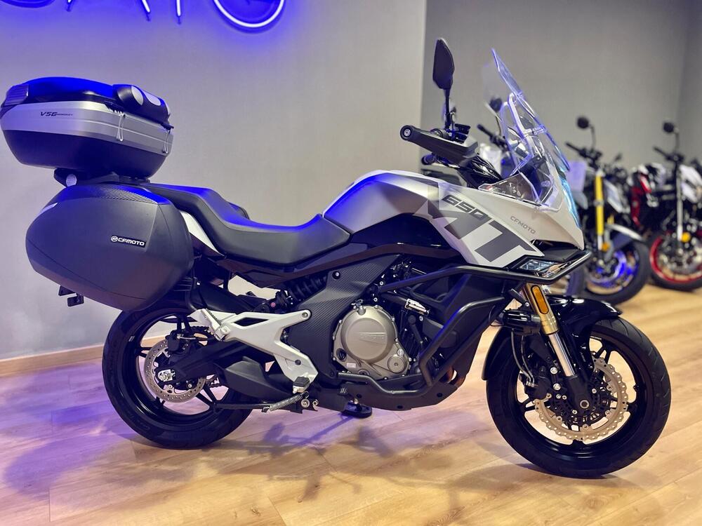 CFMOTO 650MT (2021 - 24) (2)