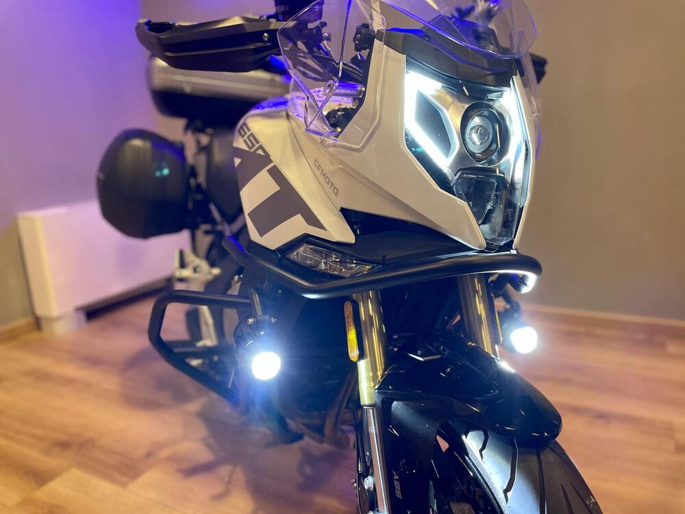 CFMOTO 650MT (2021 - 24) (4)