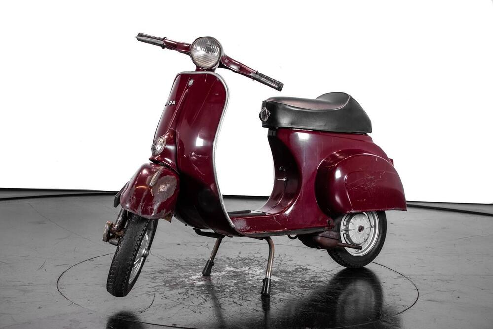 Piaggio Vespa 50 R (2)