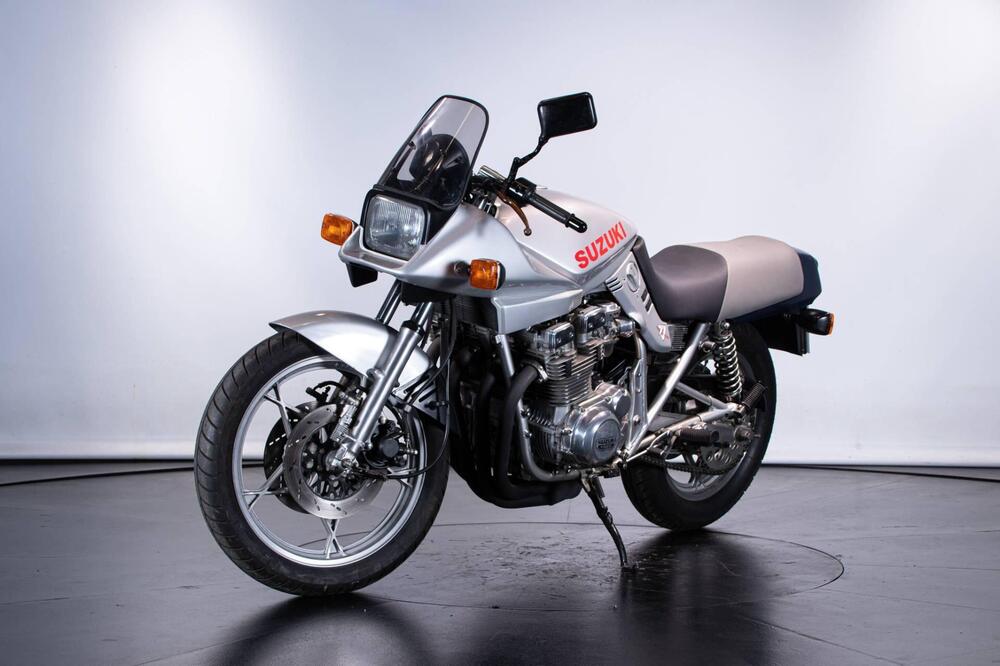 Suzuki KATANA 1100