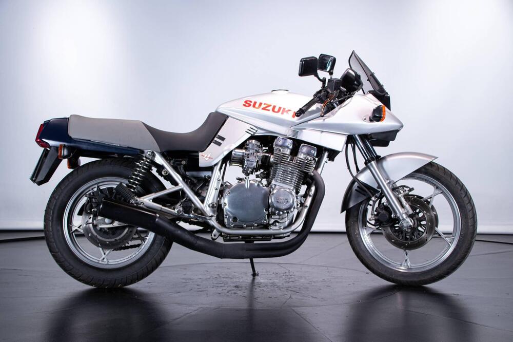 Suzuki KATANA 1100 (2)