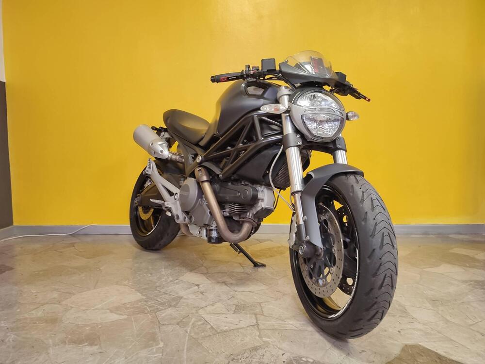 Ducati Monster 696 (2008 - 13) (2)