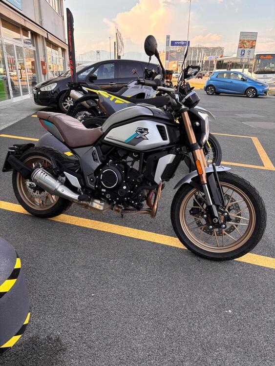 CFMOTO 700CL-X Heritage (2021 - 24) (4)