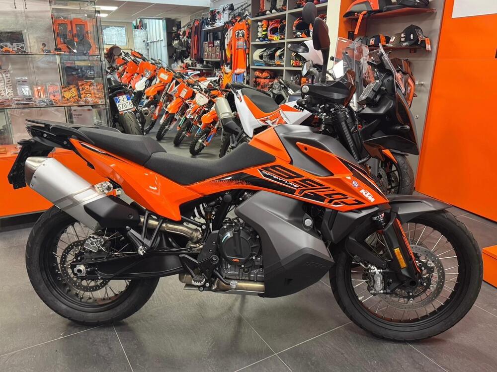 KTM 890 Adventure L (2021) (2)