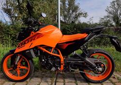 KTM 390 Duke (2024) usata