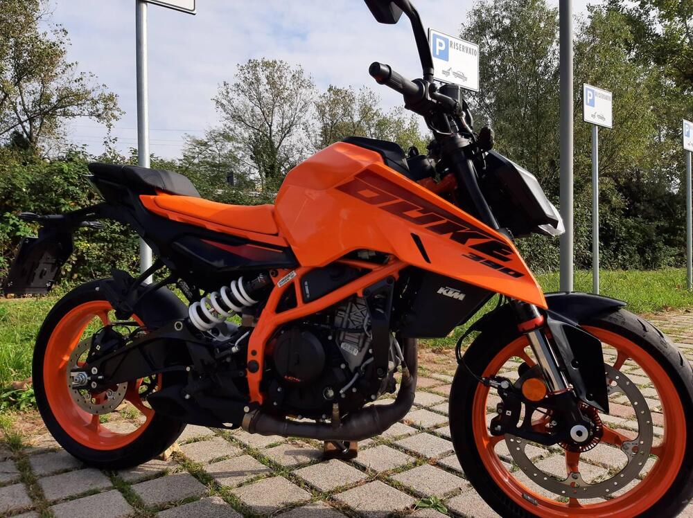 KTM 390 Duke (2024) (3)