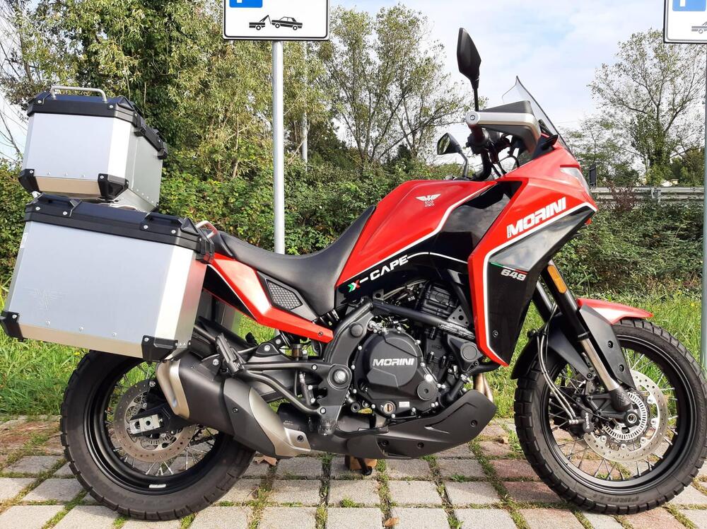 Moto Morini X-Cape 650 (2021 - 24) (2)