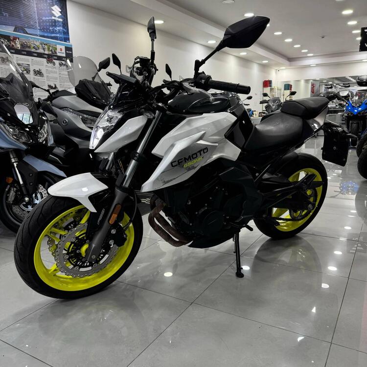 CFMOTO 650NK (2021 - 24)