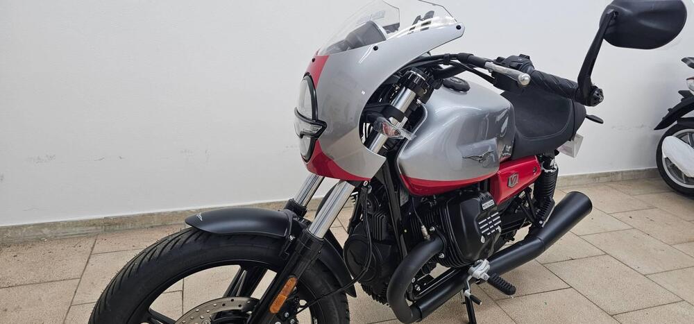 Moto Guzzi V7 Stone Corsa (2023 - 24) (4)