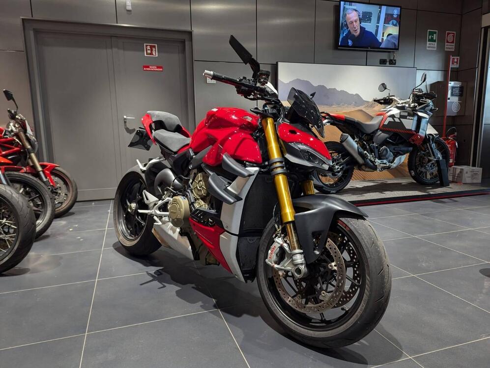 Ducati Streetfighter V4 S (2023 - 24) (3)