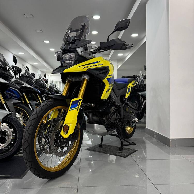 Suzuki V-Strom 1050DE (2023 - 24)