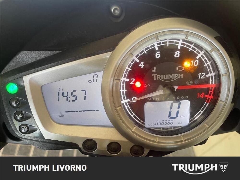 Triumph Street Triple R (2009 - 12) (5)