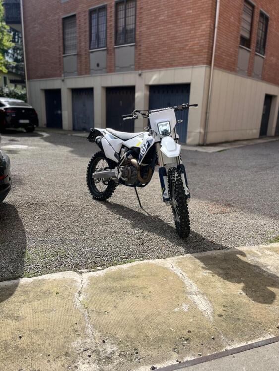 Husqvarna FE 450 (2022)