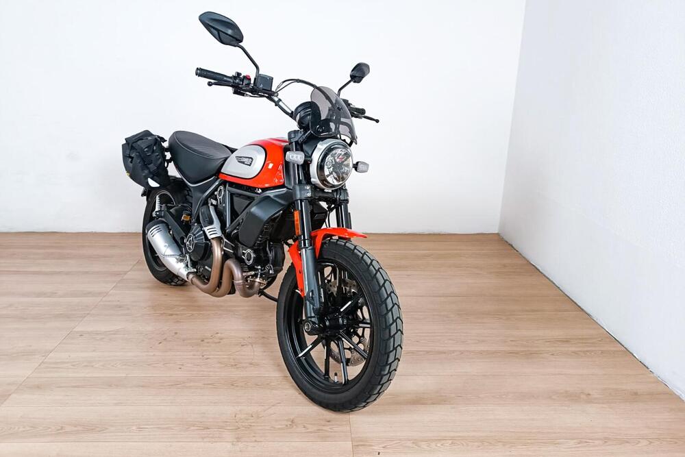 Ducati Scrambler 800 Icon (2015 - 16) (2)