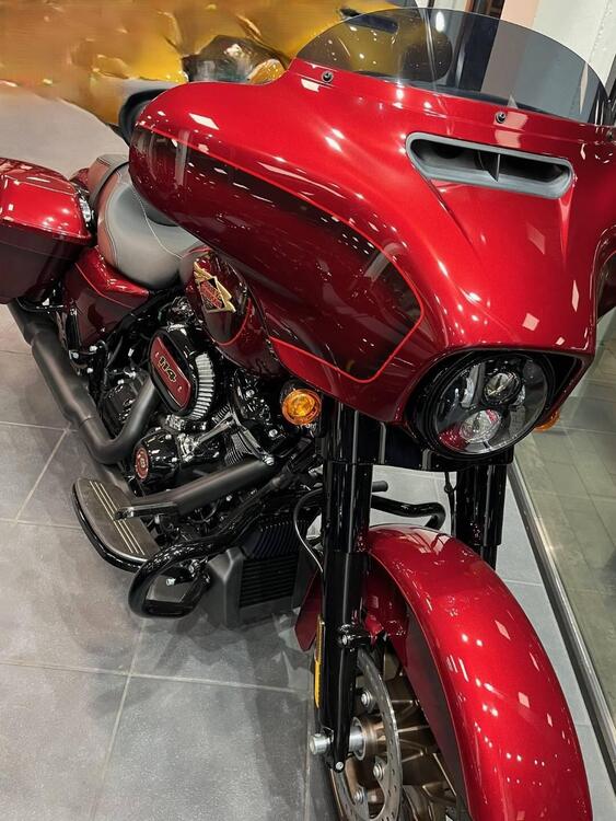 Harley-Davidson Street Glide Special Anniversary (2023) (2)