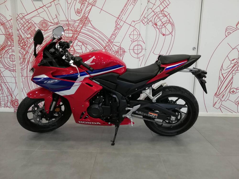 Honda CBR 500 R (2024) (3)