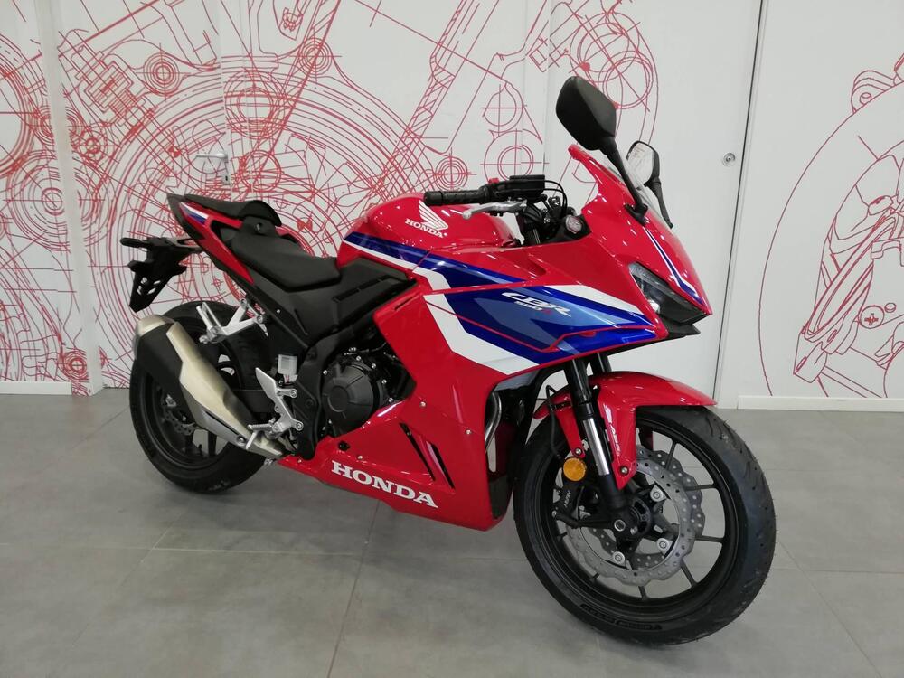 Honda CBR 500 R (2024) (2)