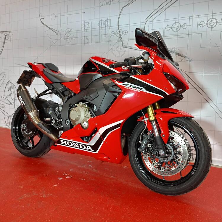 Honda CBR 1000 RR Fireblade (2017 - 19) (3)