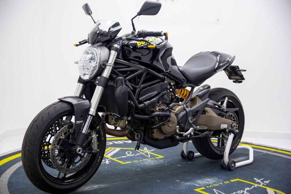 Ducati Monster 821 ABS (2014 - 17) (2)