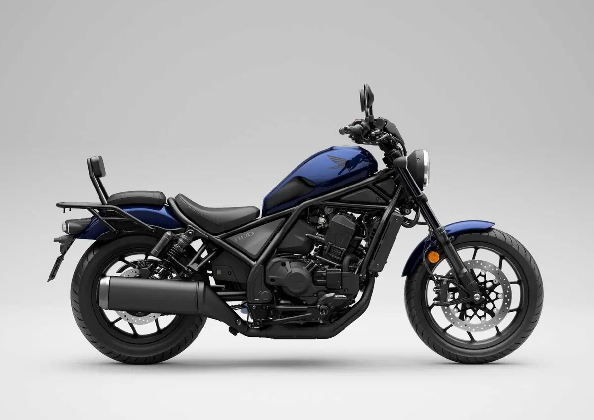 Honda CMX1100 Rebel 2025 DCT S.E. 2025. La "special di serie" (3)