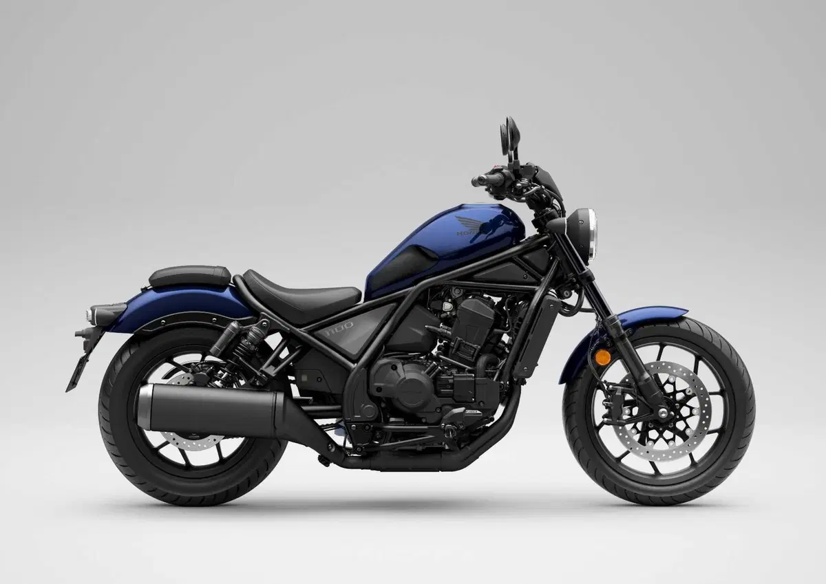 Honda CMX1100 Rebel 2025 DCT S.E. 2025. La "special di serie" (6)