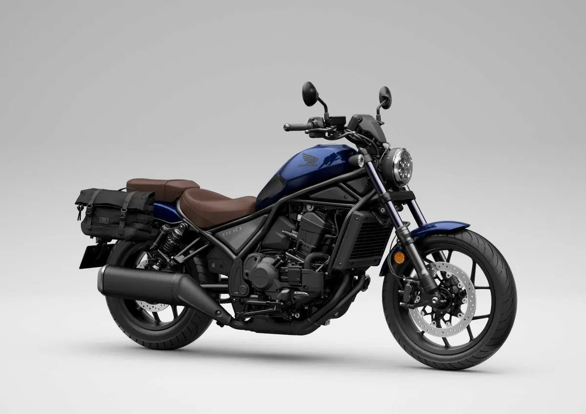Honda CMX1100 Rebel 2025 DCT S.E. 2025. La "special di serie" (10)