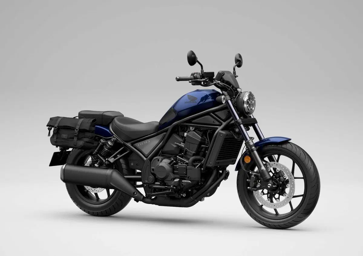 Honda CMX1100 Rebel 2025 DCT S.E. 2025. La "special di serie" (11)