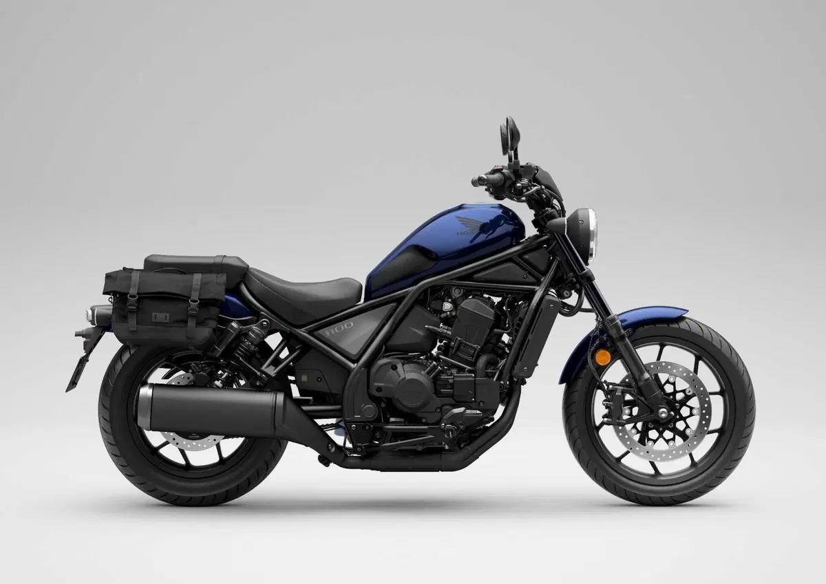 Honda CMX1100 Rebel 2025 DCT S.E. 2025. La "special di serie" (13)